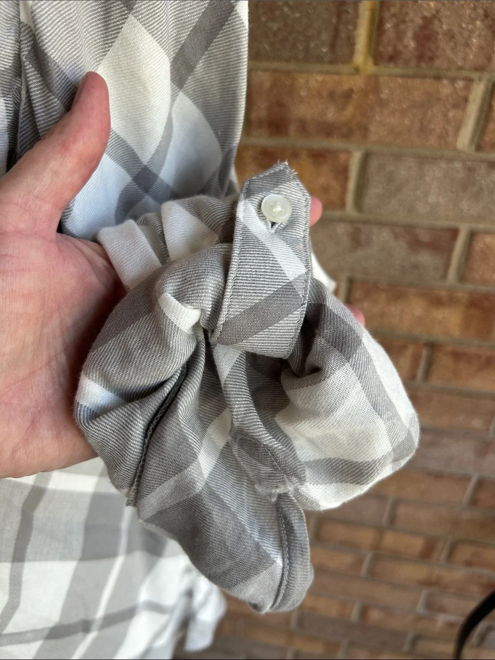 NWT XXL Kim Rogers Gray and White Plaid Button-Down Shirt
